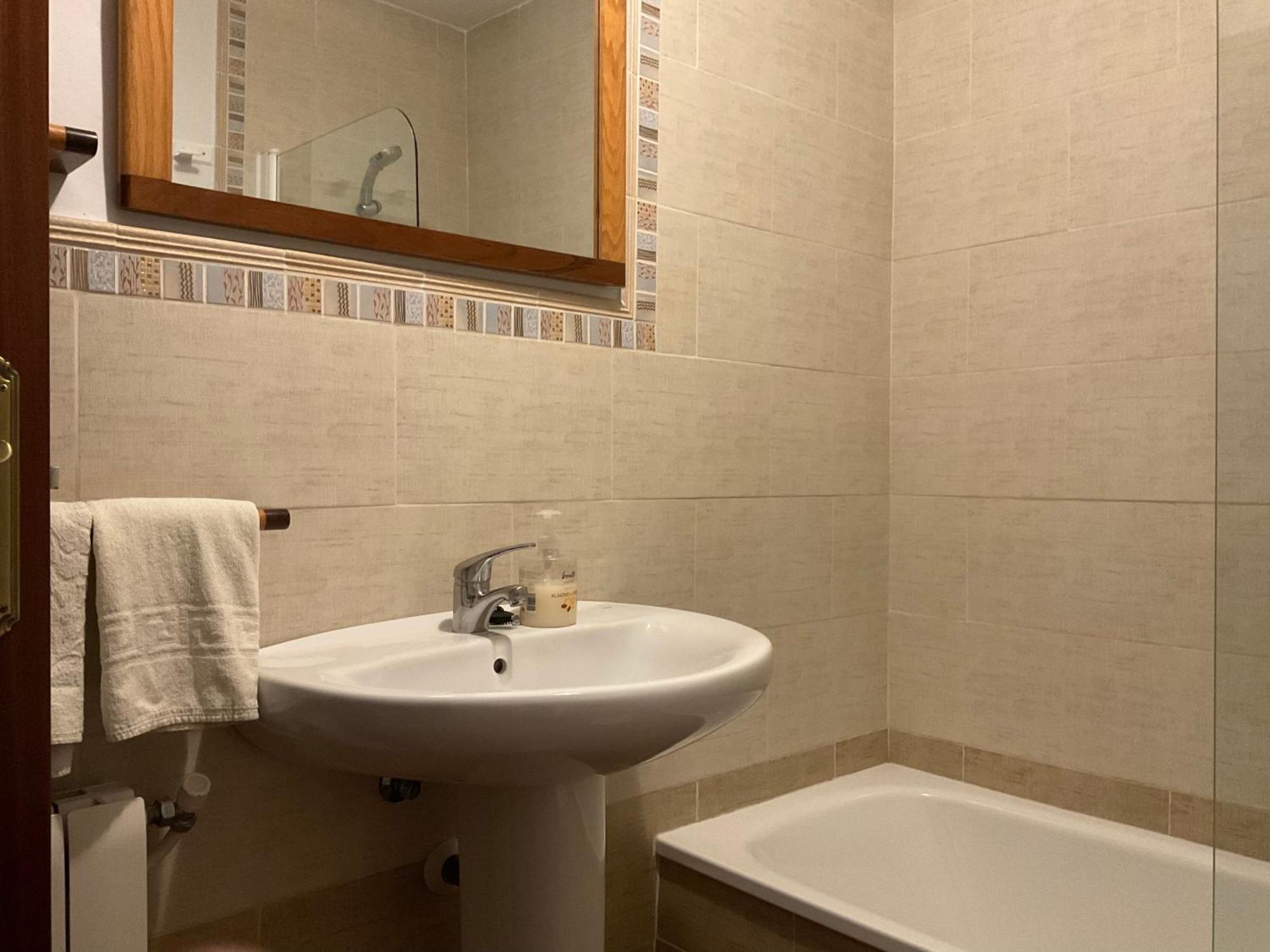 La Almena Apartment ลาอิรูลา ห้อง รูปภาพ